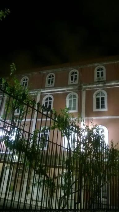 Charm And Fantastic View In A Fully Equipped Home In Center Lisboa Екстериор снимка