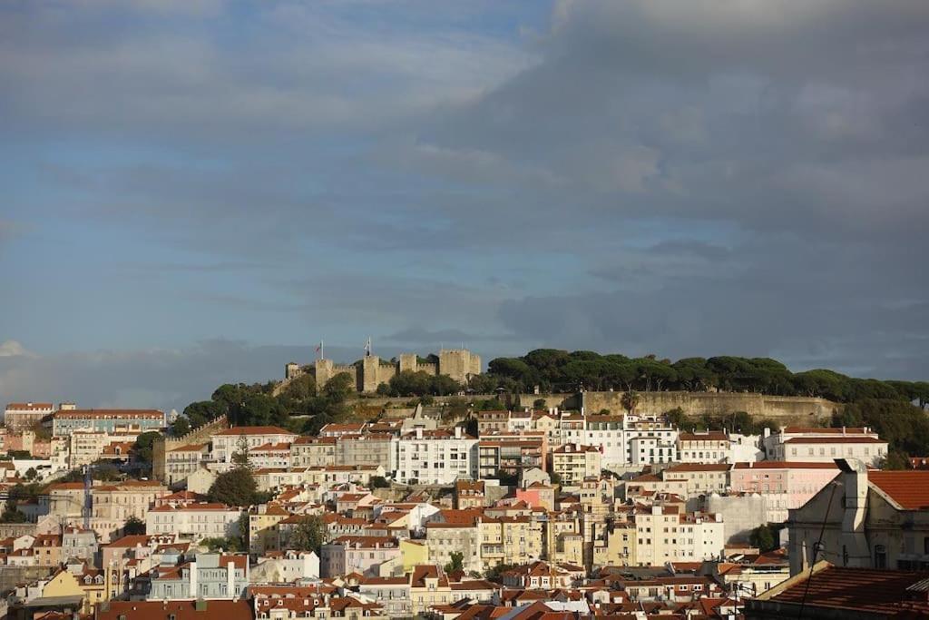 Charm And Fantastic View In A Fully Equipped Home In Center Lisboa Екстериор снимка